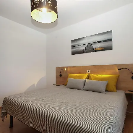 Apartamento Stinjan 1868 *