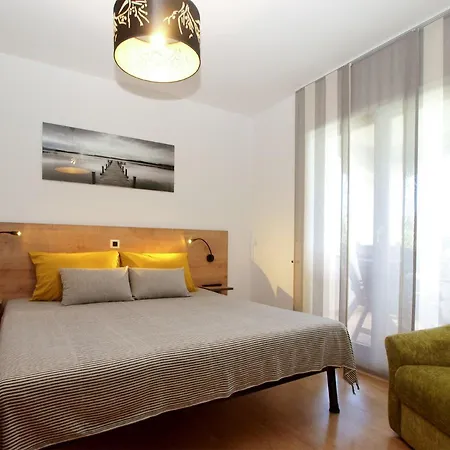 Apartamento Stinjan 1868