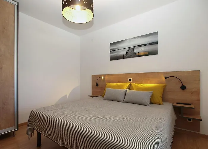 Apartman Stinjan 1868 *