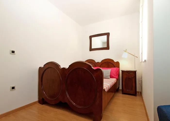 Stinjan 1868 Apartman *