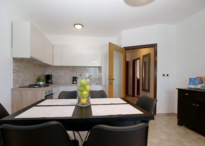 Stinjan 1868 Apartman *